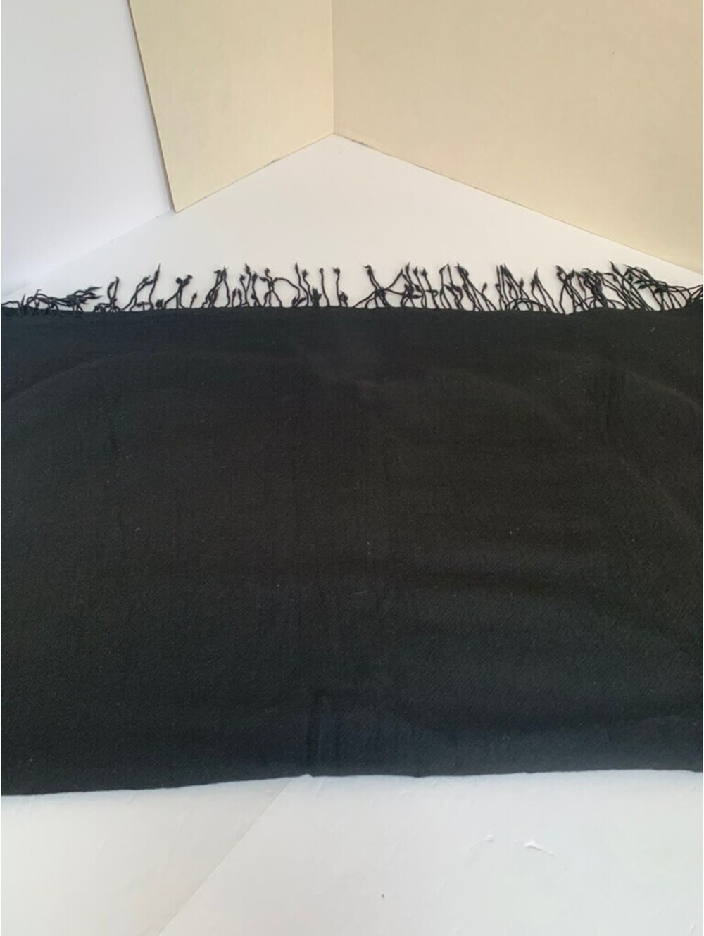 100% Pure Pashmina Kashmir Black Shawl Wrap Scarf Fringe Made in Kashmir